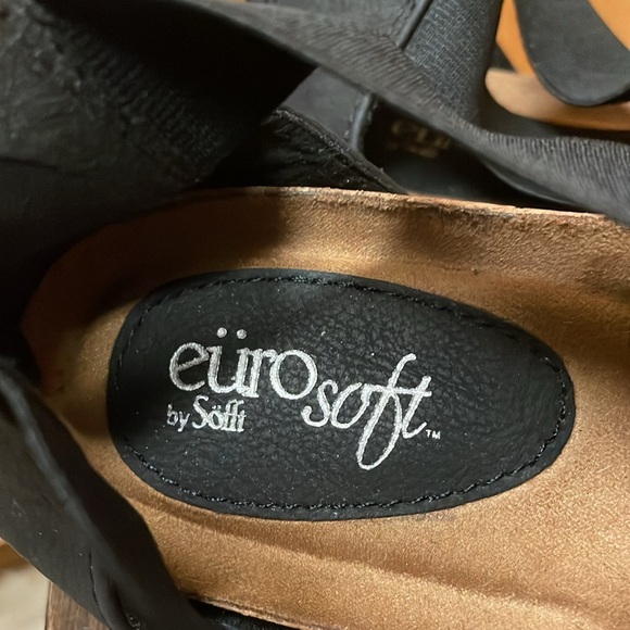 Black Swede and elastic sandals - Picture 3 of 4